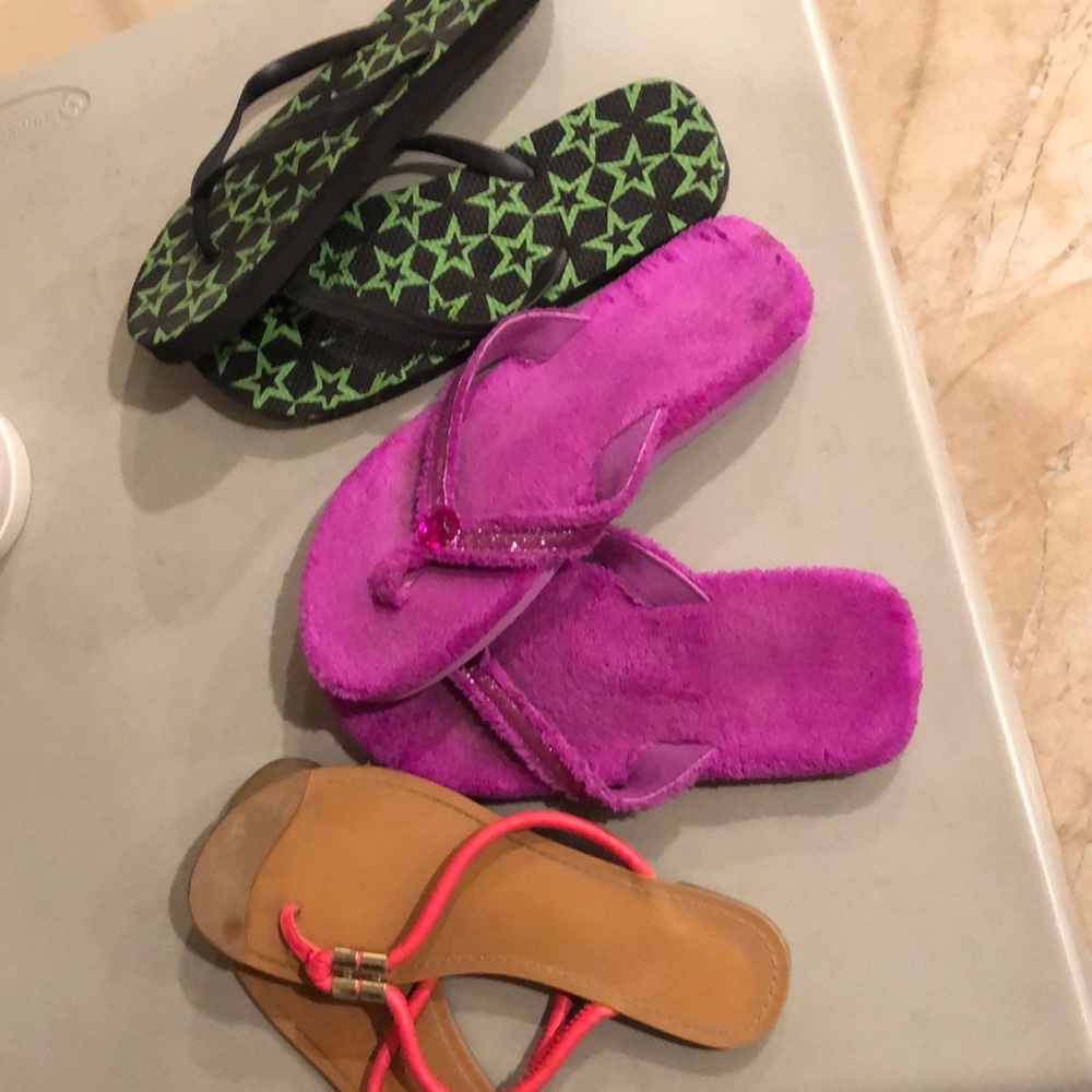 Bundle of flip flops